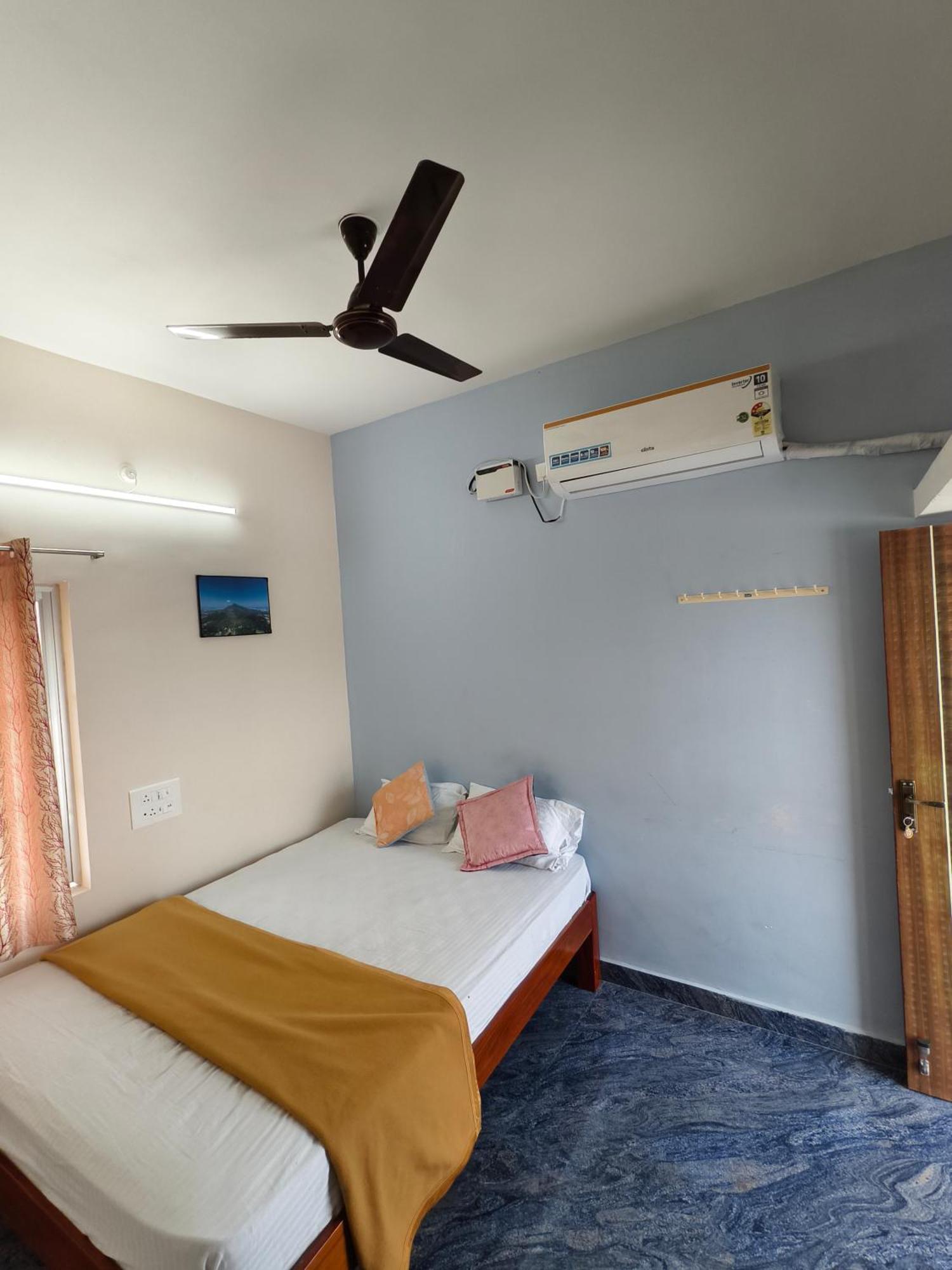Rpm Home Stay Тіруваннамалай Екстер'єр фото
